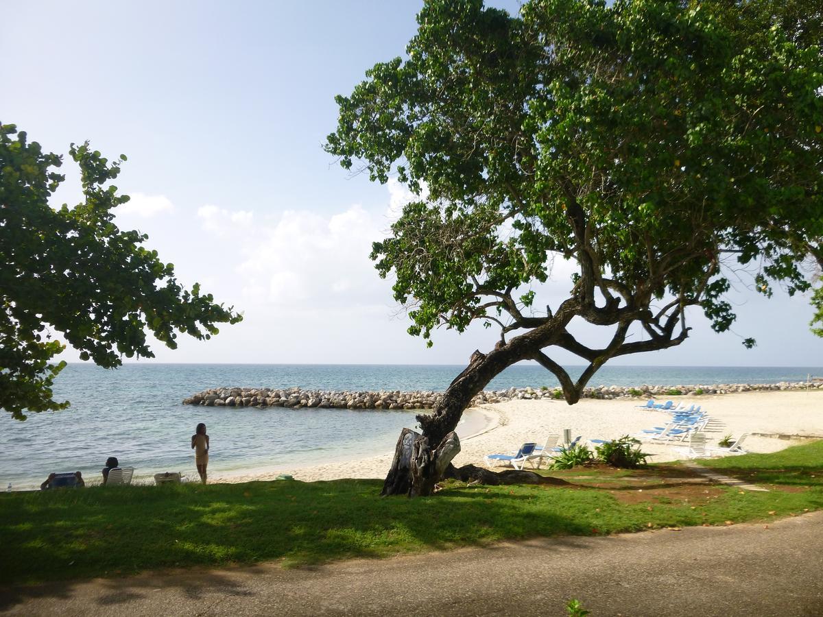 Point Village Studio Negril Exterior photo