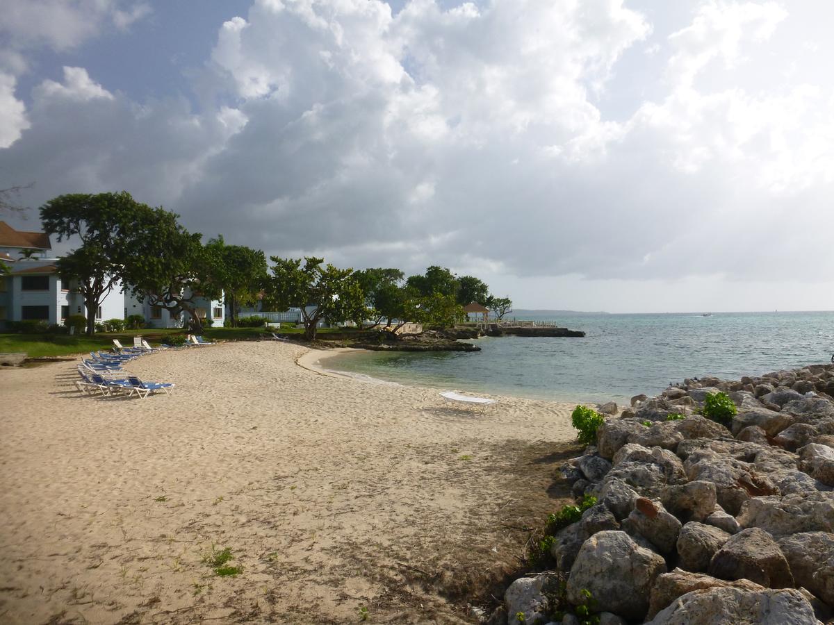 Point Village Studio Negril Exterior photo