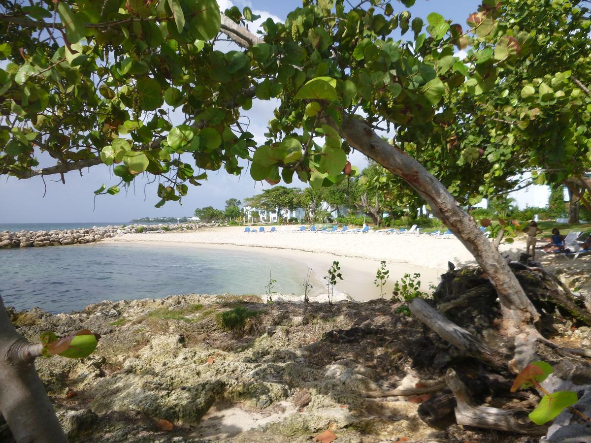 Point Village Studio Negril Exterior photo