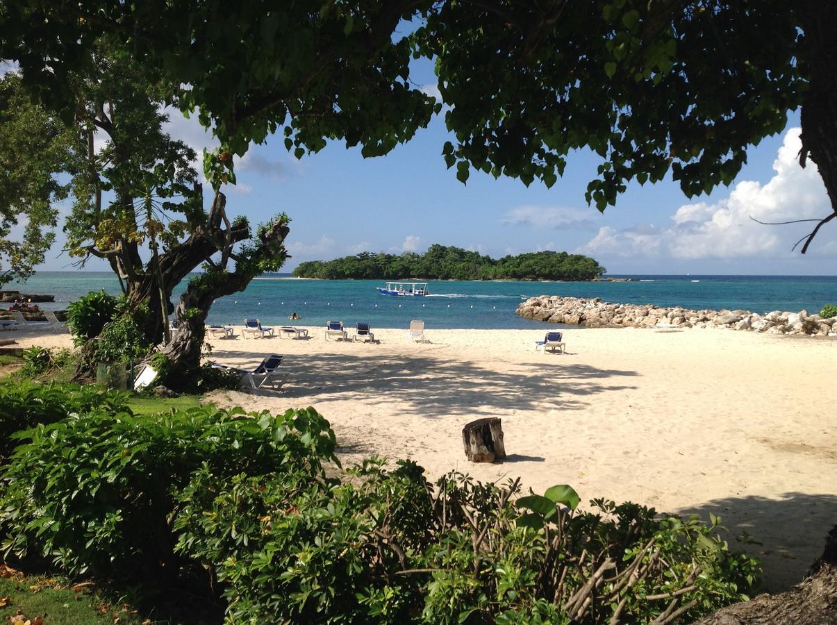 Point Village Studio Negril Exterior photo