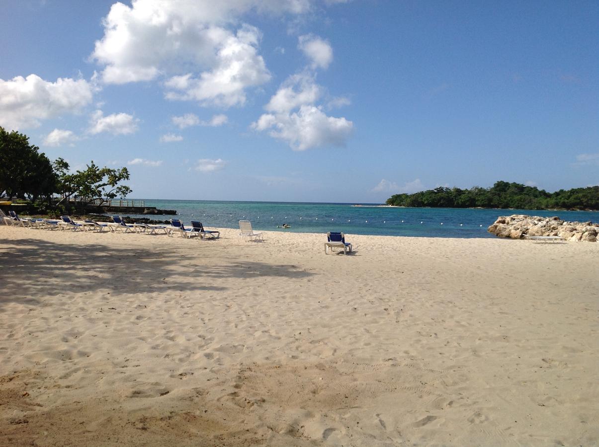 Point Village Studio Negril Exterior photo